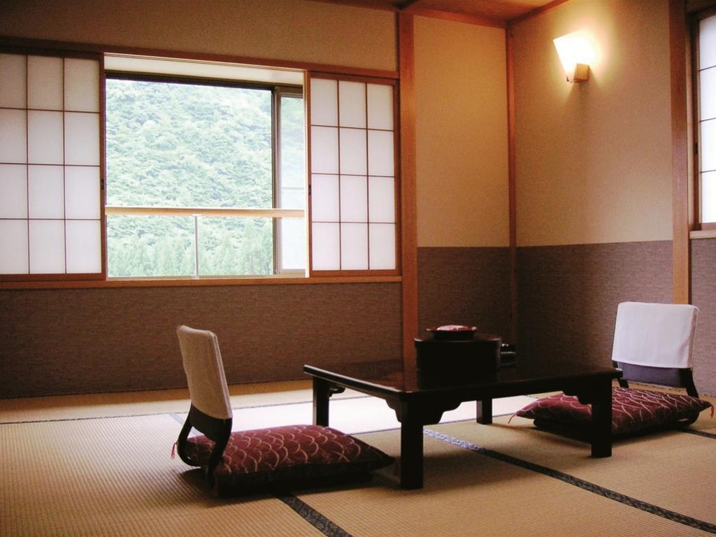 Konji Ryokan Hotel Takayama  Eksteriør billede