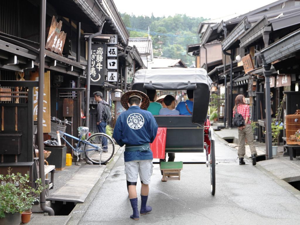 Konji Ryokan Hotel Takayama  Eksteriør billede